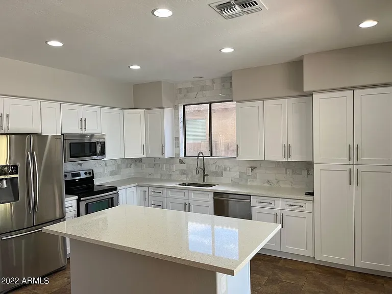 3692 E Morning Star Ln — Photo 36
