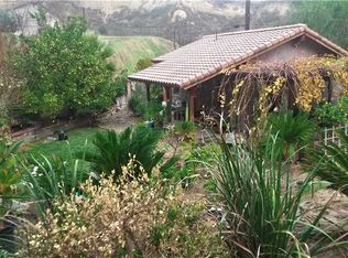 30300 Amhurst Dr, Val Verde, CA 91384