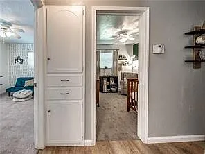 218 Tanglewood Dr — Photo 16
