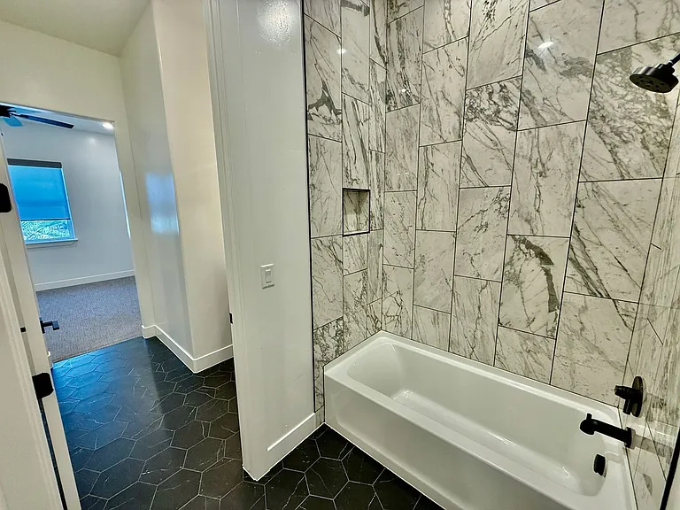 3714 S McKenzie Ln — Photo 10