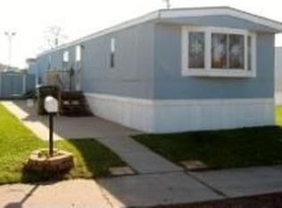 3405 Harvey Blvd, Park City, IL 60085