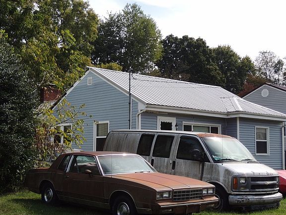 3rd image of 1207 Carolina Ave