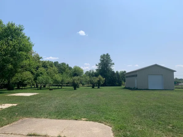 40865 24th Ave, Gobles, MI 49055