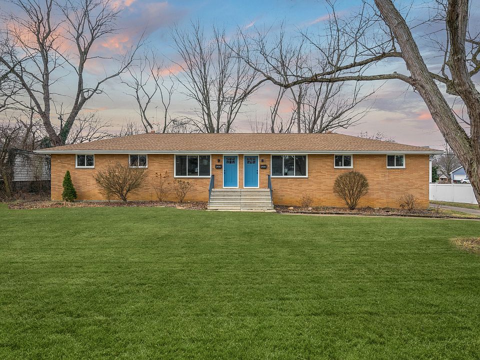 1st image of 2930 Northglen Dr