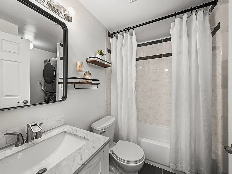 8607 Kenosha Ct — Photo 10