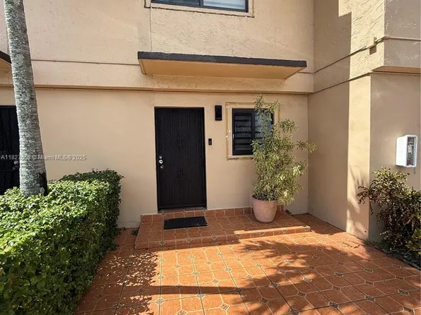 131 SW 109th Ave APT L4, Sweetwater, FL 33174