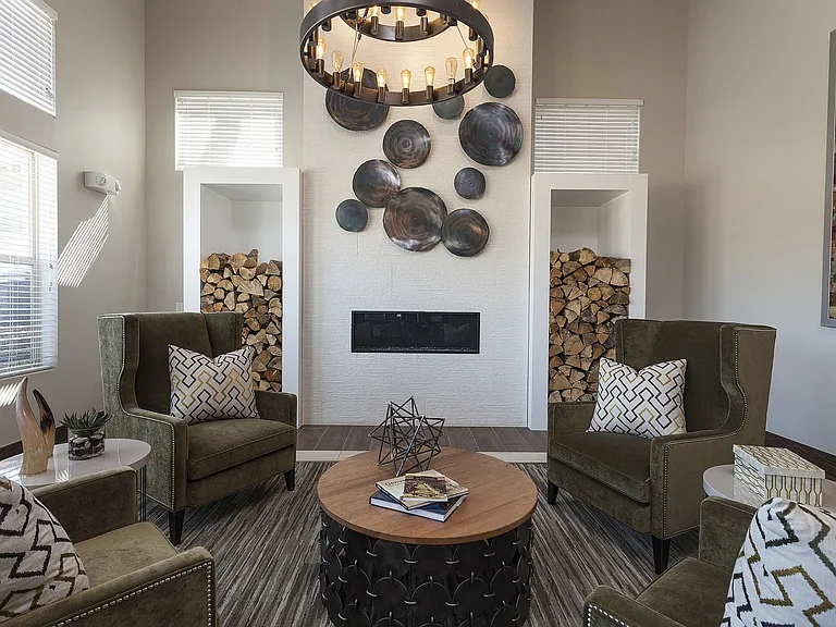 HiLine at Littleton Commons — Photo 15
