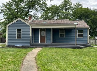 1124 W 62nd Ave, Merrillville, IN 46410