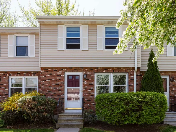 2 Saint Marc Circle #R, South Windsor, CT 06074