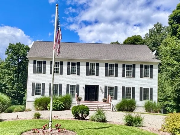 34 Longview Lane, Vernon Twp., NJ 07419