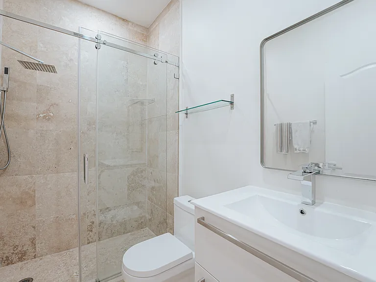 2766 SW 33rd Ave — Photo 29