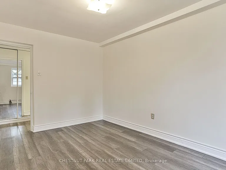 76 Walmsley Blvd #1 — Photo 22