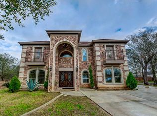 615 Teakwood Ave, Fresno, TX 77545