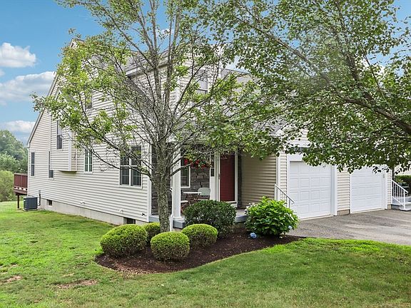 5th image of 36 Fox Run Rd Unit 36