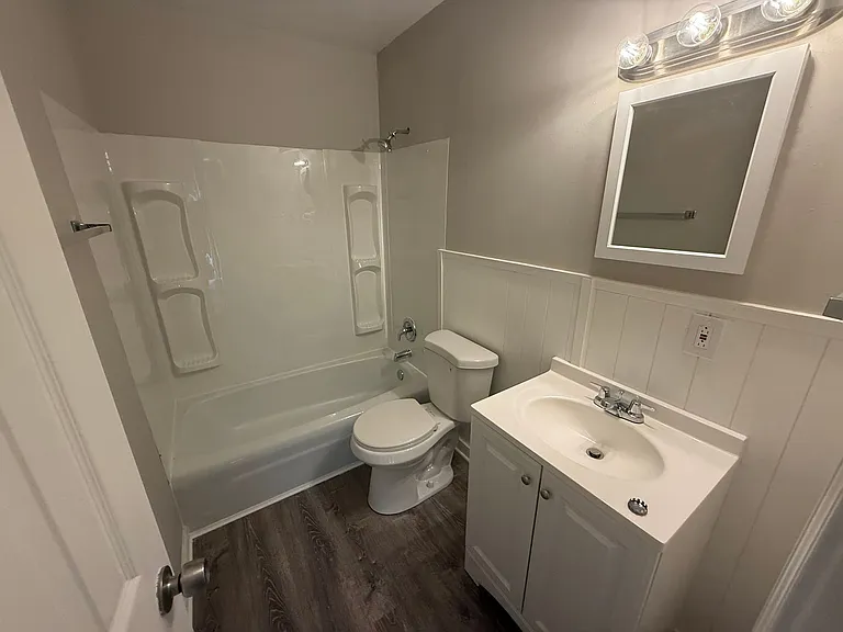 710 W Cunningham Dr #1 — Photo 10