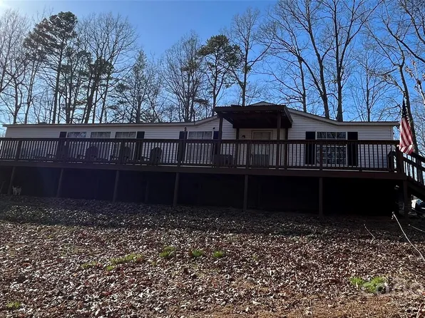 7449 George Hildebran Rd, Hickory, NC 28602