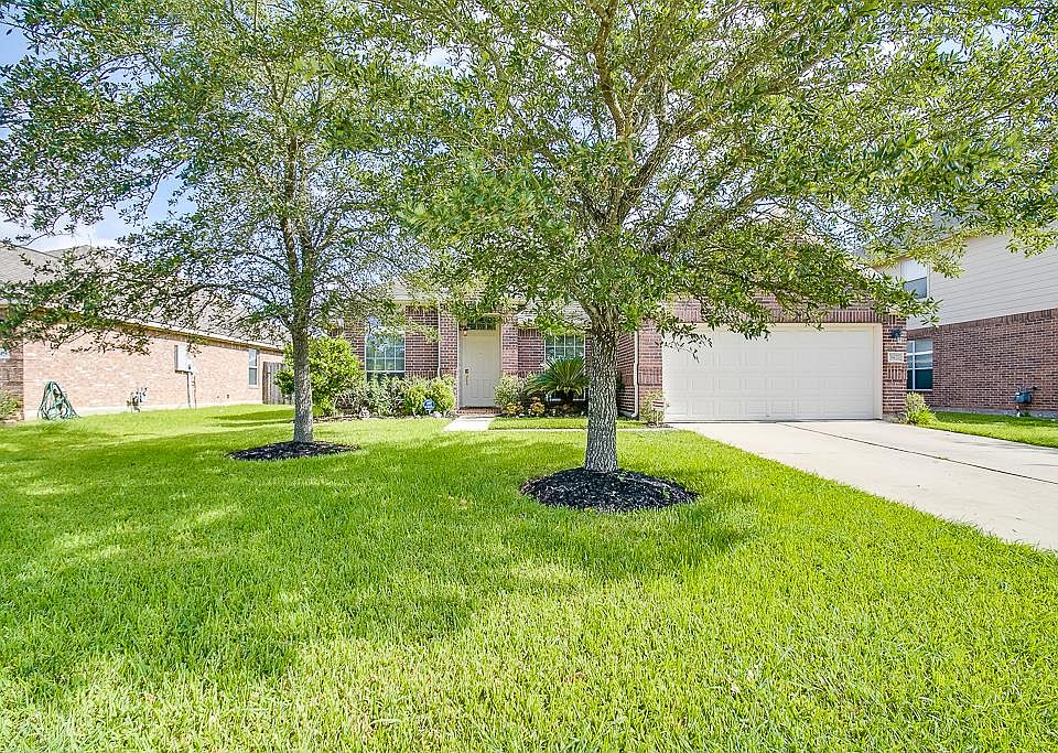 1st image of 3427 Highland Point Ln