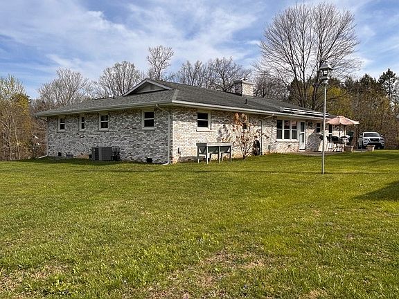 2nd image of 105 Collinwood Dr