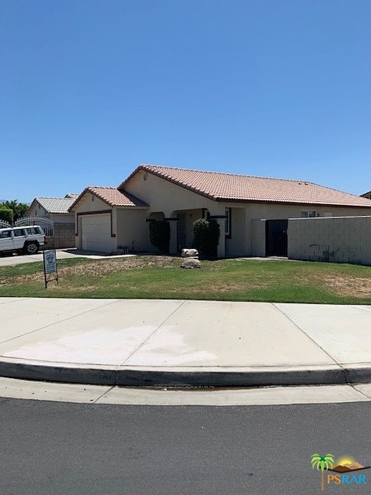 2nd image of 50411 Avenida Adobe