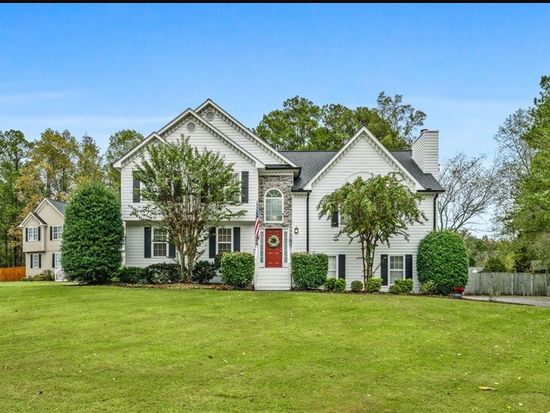 6321 Cheatham Lake Dr NW, Acworth, GA 30101