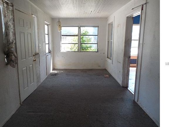 2nd image of 1000 N Garden Ave