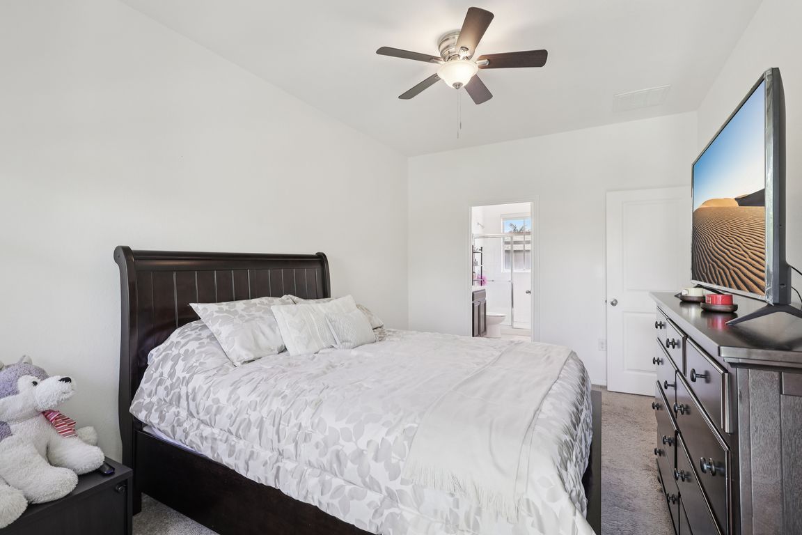 SW 115th Ct-S0807-036.jpg