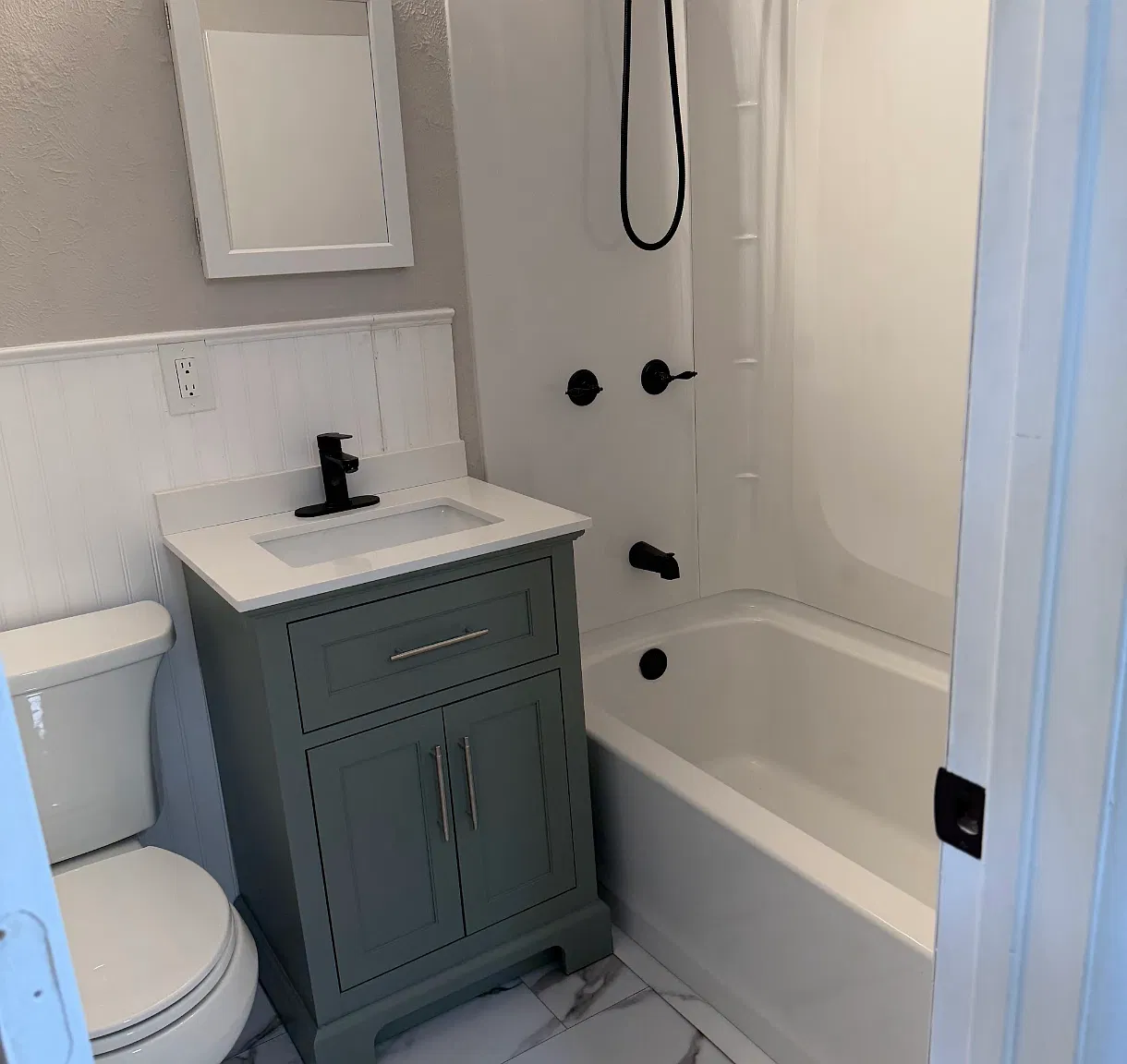 3 bed, 1128 sqft, $1,550 — Photo 4