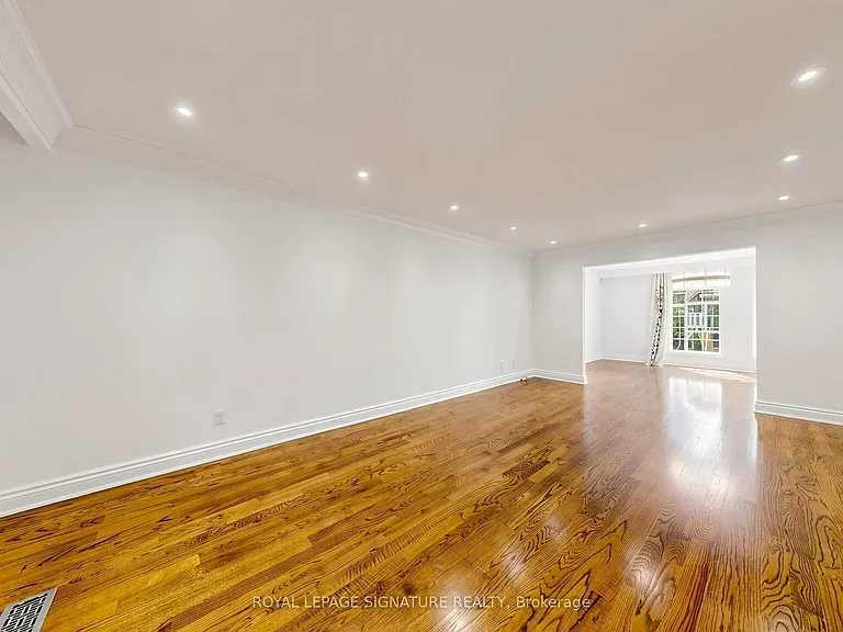 164 Banbury Rd — Photo 11