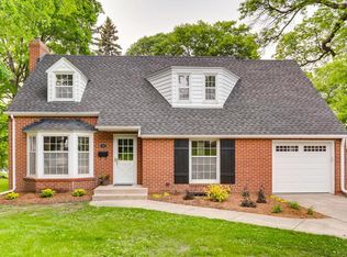 1220 W 73rd St, Minneapolis, MN 55423