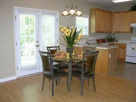 Large Breakfast Room