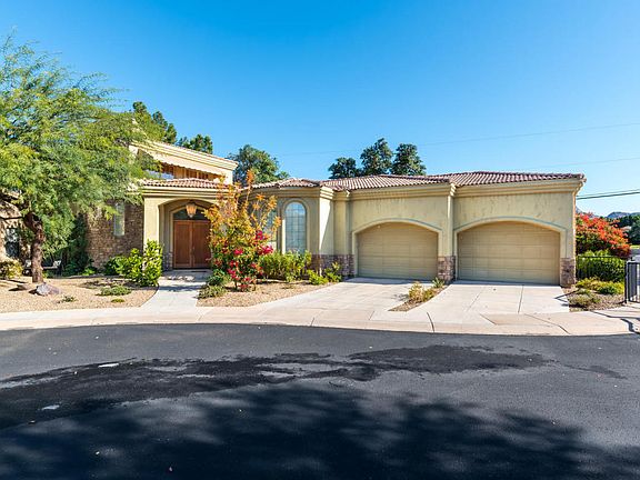 4th image of 1642 E Palmaire Ave