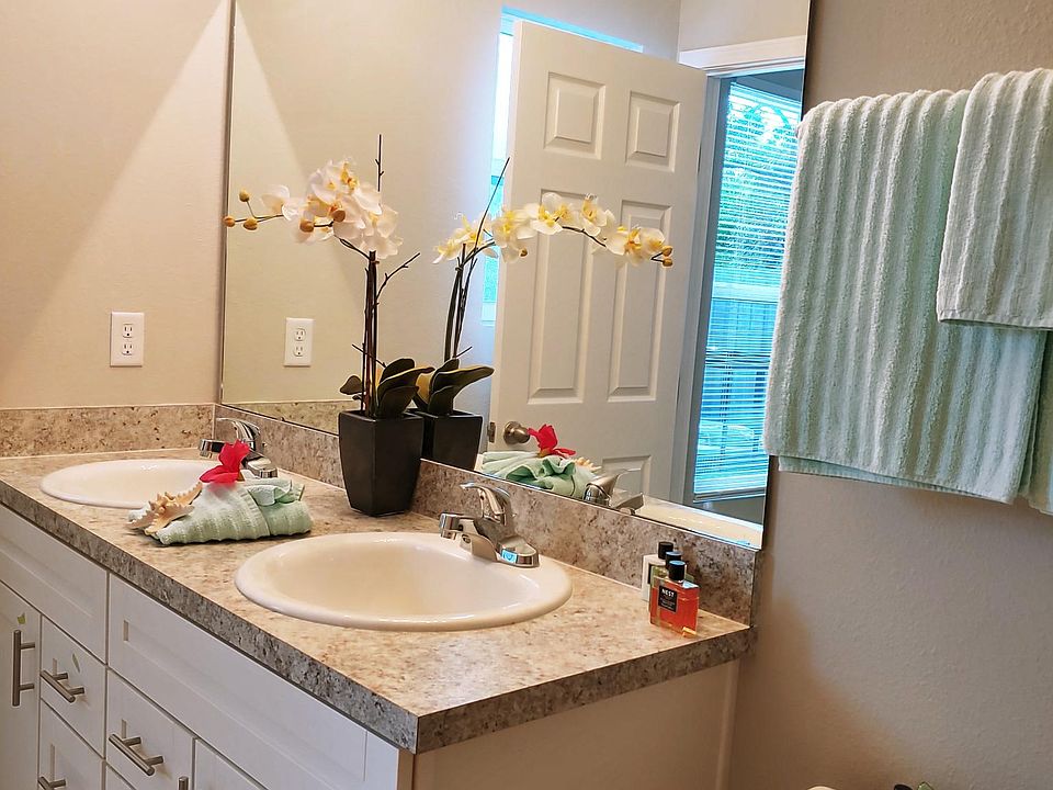 1st image of 3944 Autumn Ln
