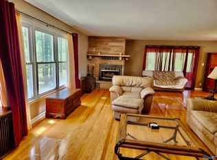 148 Mills Cir, Brownsboro, AL 35741