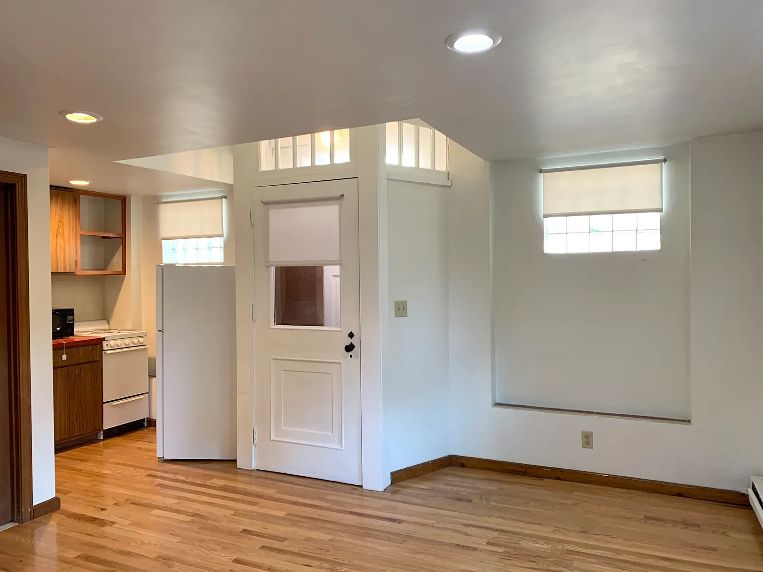 Studio, 395 sqft, $1,350 — Photo 1