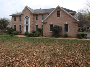 3205 Pineland Rd SW, Roanoke, VA 24018