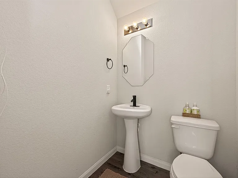 23639 Buttress Root Dr — Photo 16
