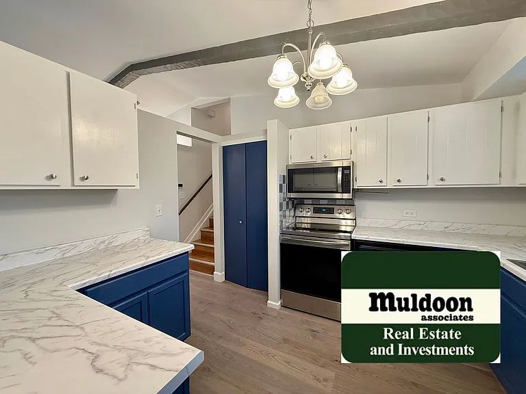 2930 Cortina Dr — Photo 5