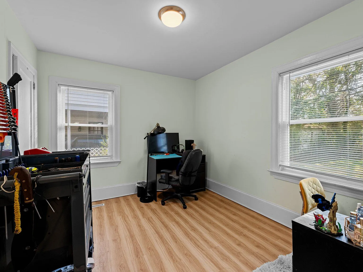 3 bed, 982 sqft, $1,500 — Photo 3