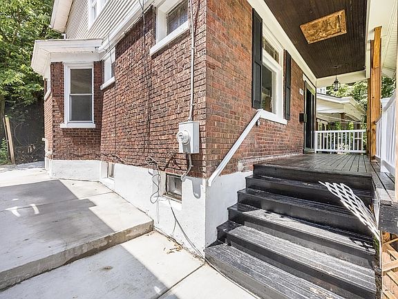 5th image of 1743 Hopkins Ave
