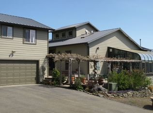 95467 N Bank Rd, Gold Beach, OR 97444