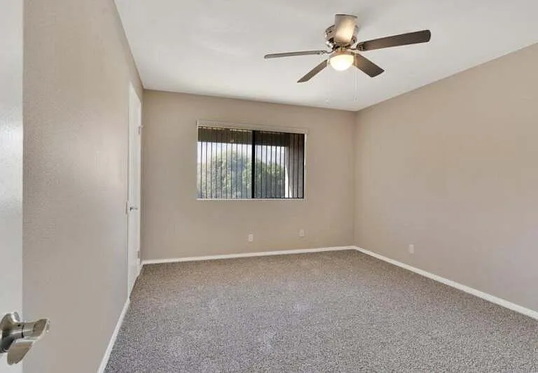 34 Lakeview Cir — Photo 11