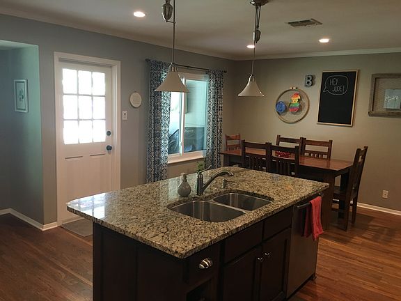 4th image of 10526 Milldale St