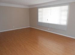 3rd image of 1618 Curtis Dr