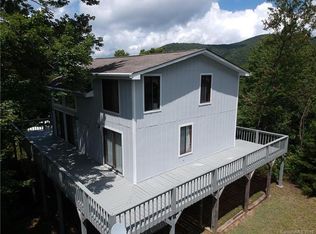 158 Green Mountain Rd, Maggie Valley, NC 28751