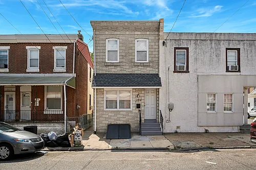 2354 Duncan St Photo 1