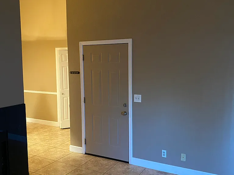 1976 N Lemon Tree Ln #11 — Photo 12