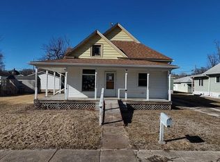 411 N 3rd Ave, Logan, IA 51546