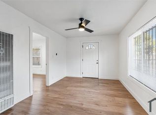 314 W 63rd Pl, Los Angeles, CA 90003