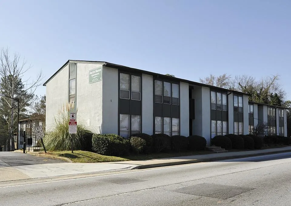 Martin Manor Apartments