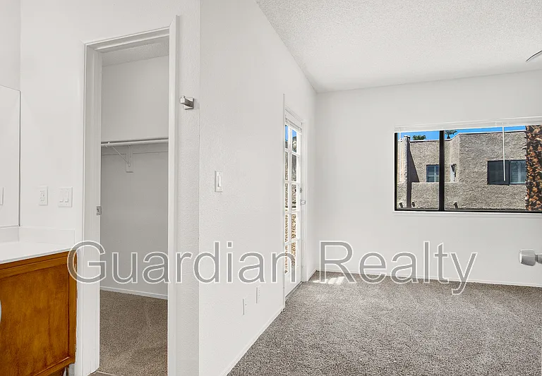 2639 Jacyra Ave — Photo 19